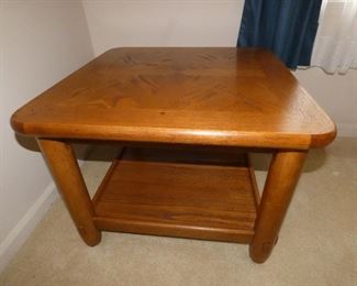 Large Oak 28" Square Solid Wood Side Table
28" square x 20.5" tall