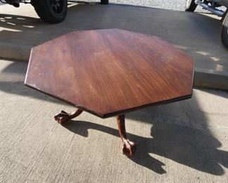 Wood Hexagon Clawfoot Coffee Table
35" diameter x 18" tall
