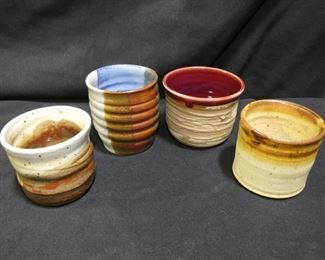 Pottery  4 Cups