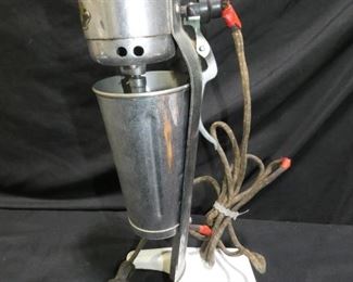 Vintage Gilchrist No. 22 Milkshake Machine
** Needs to be rewired.