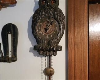 Owl wall clock