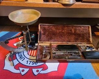 Eggs scale & machinists tools