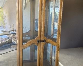 Thomasville antique cabinet $150