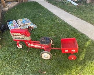 Presale
Great pedal Tractor and cart
$175