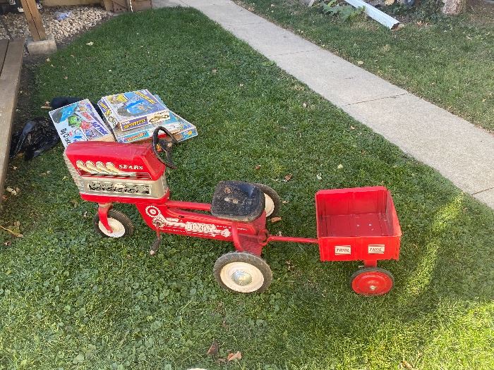 Presale
Great pedal Tractor and cart
$275