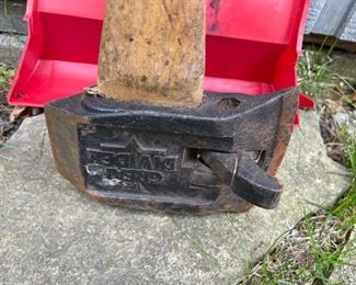 Vintage The Great Divider splitting maul axe