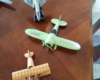 Airplanes