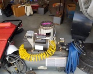 Air compressor