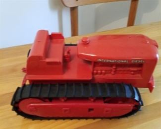 International diesel toy