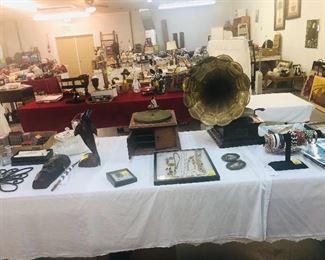 Register and bid online            
 http://missdonnas.hibid.com 