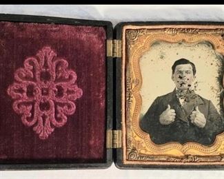 1800's     Register and bid online            
 http://missdonnas.hibid.com   