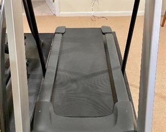 Precor 935 Treadmill - polar