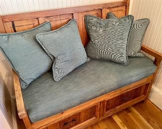Pine bench w/ 2 arms & drawers