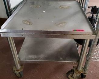 Rolling Equipment Stand