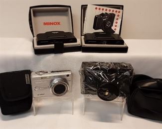 2 Minox 35GL 35EL cameras, Traveler DC8600, SITACON new