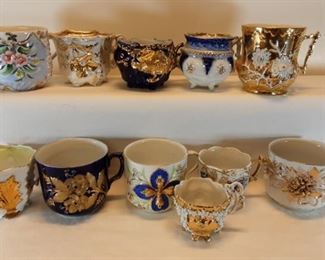 Vintage 3D floral cups in blue, white, gold