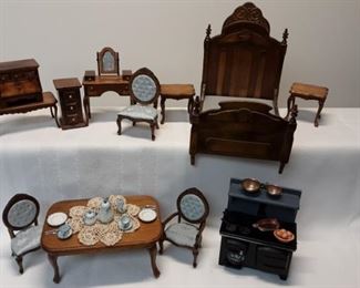 Vtg Doll House furniture Victorian
