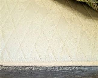 Wonderful king mattress.