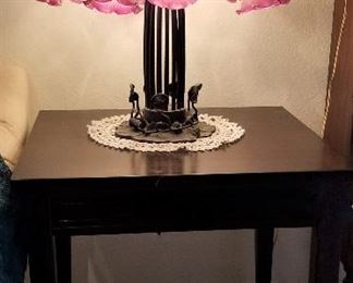 Gorgeous antique glass tulip lamp. There are 2 matching wooden sofa tables or use them as bedside tables.