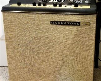 Magnatone Amp