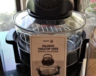 Halogen tabletop oven