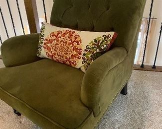 Pier one tufted back chair 1 of 2