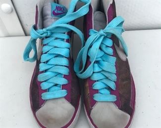 P6: Vintage Nike Hi-Cut Sneakers/Basketball Shoes,  Size: 8.5 in Multi-Color