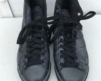 P7: Vintage Nike Hi-Cut Sneakers/Basketball Shoes, Size: 8.5, Black Color