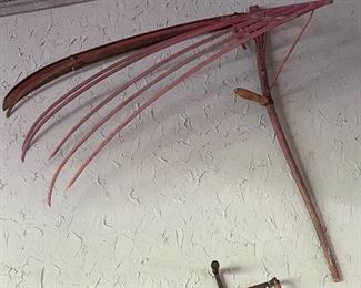 Nice Old Briar Scythe