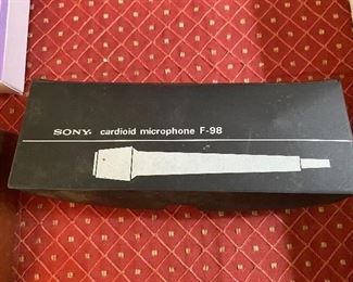 Sony F-98 Cardioid Microphone