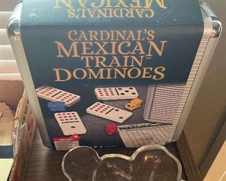 Cardinal's Mexican Train Dominoes