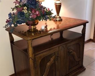 Entry Table / Server