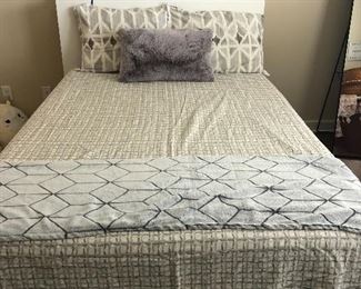 Full bed with drawers and shelves 