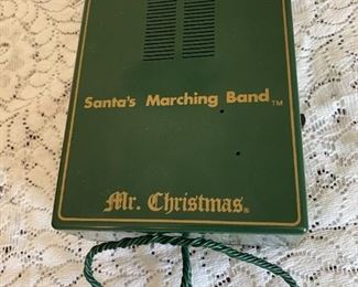 Mr. Christmas Santa’s Marching Band Lights,