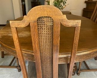 Walter of Wabash Oak Leaf Dining Table & 6 Chairs - 72" Long x 53" Wide x 29" Tall (Measurements are with Leaf attached) - $140