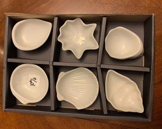 small white porcelain shell dishes $10 set of 6