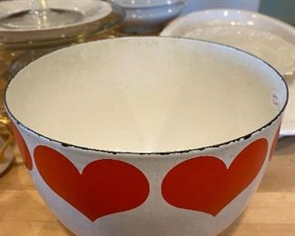 Vintage Arabia Finland enamel bowl