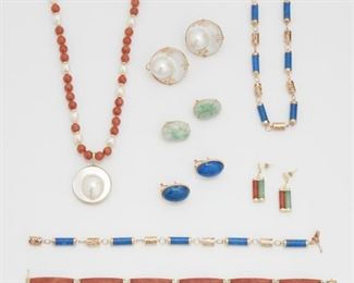 2144
A Group Of Gem-Set Jewelry
14k yellow gold
Comprising a freshwater pearl and agate bead necklace suspending a blister pearl (27" L), an agate bracelet (8" L x .5" H), a cylindrical lapis necklace with matching bracelet (25" L & 7.5" L), a pair of lapis earrings (.5" W x .75" H), a pair of blister pearl earrings (1" W), a pair of carved jade earrings (.5" W x .75" H) and a pair of cylindrical agate and jade drop earrings (.375" W x 1" H)
133 grams
12 pieces
Estimate: $500 - $700