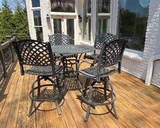 Outdoor Bar-Height Table with Four Chairs 