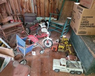 Vintage toys and rockers