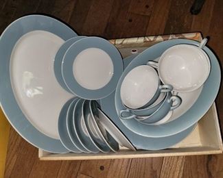 $15.00, Unmarked blue dish set VG condition service for 6
