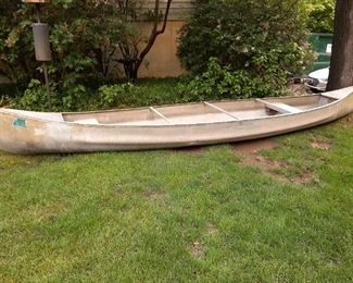 $475 Michi-craft Canoe Big Rapids