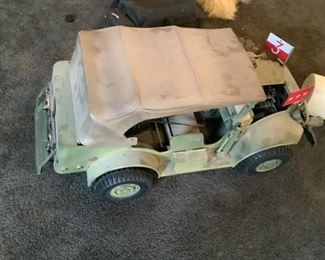Large toy jeep