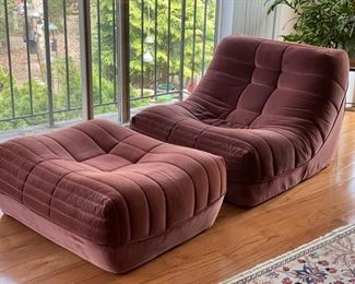 Vintage Roche Bobois lounger and ottoman. Photo 1 of 4