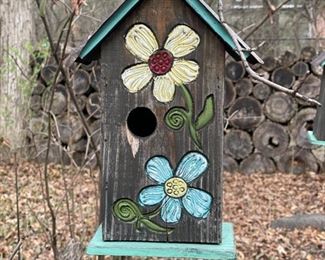 Dozens of assorted bird feeders. Photo 3 of 4