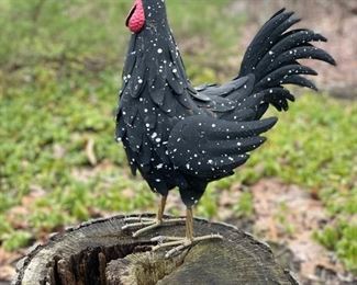 Metal rooster garden statue.