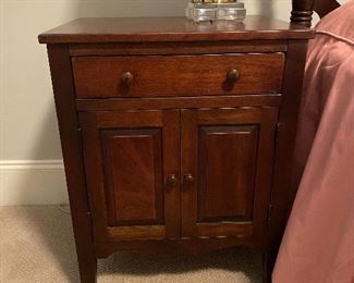 Hickory Chair Cabinet Nightstand Side table
