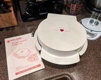 Heart shaped waffle maker
