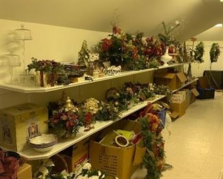 Room of holiday decorations 