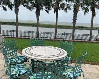 Another nice patio table and chair set